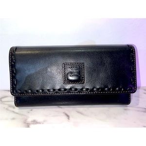 Dooney & Bourke Florentine Leather Wallet